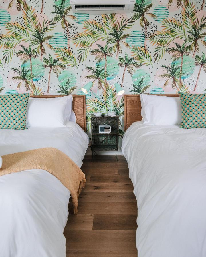Penny'S Motel Thornbury Eksteriør billede